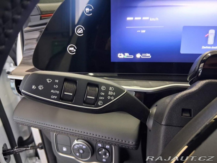 Ostatní značky Ostatní modely Omoda 9 Premium 1.5t GDI SHS AWD 2025