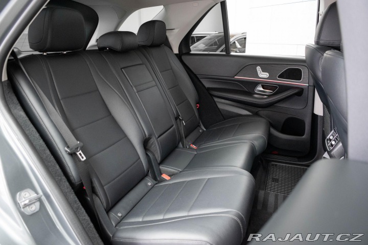 Mercedes-Benz GLE 400d 4MATIC*TAŽNÉ*7.MÍST* 2020