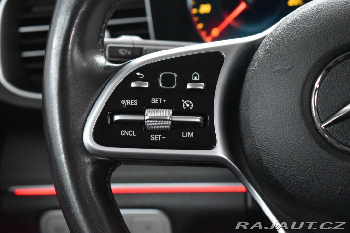 Mercedes-Benz GLE 400d 4MATIC*TAŽNÉ*7.MÍST* 2020