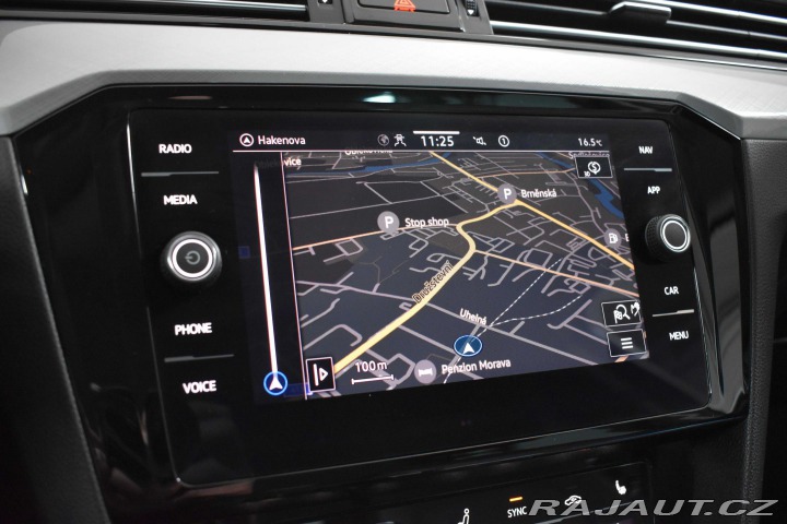 Volkswagen Passat 2.0 TDI REZERVACE 2023