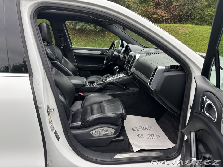 Porsche Cayenne S - 4.8 V8 294kw Servis K 2012