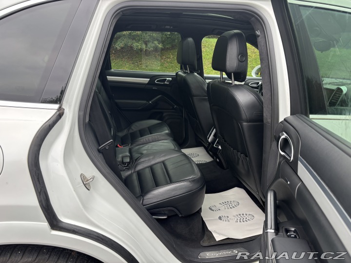 Porsche Cayenne S - 4.8 V8 294kw Servis K 2012