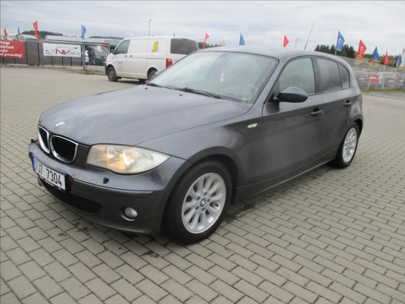 BMW 1 1,6 i 85kw bez koroze, po