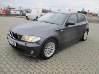 BMW 1 1,6 i 85kw bez koroze, po