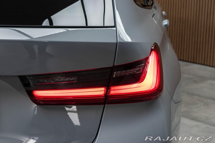 BMW 3 320d xD ///M REZERVACE 2023