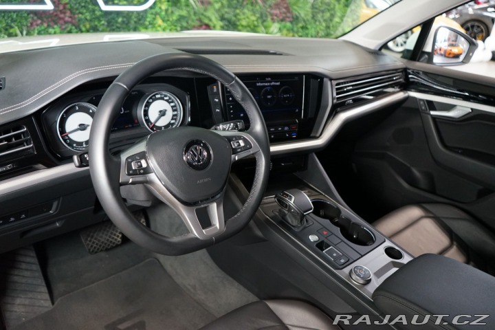 Volkswagen Touareg 3.0 TDI*4M*IQ.LIGHT*ACC*C 2019