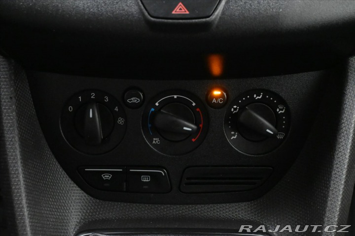 Ford Tourneo Connect 1,6 TDCi 70kW TAŽNÉ Záruk 2014