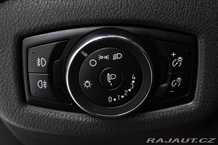 Ford Tourneo Connect 1,6 TDCi 70kW TAŽNÉ Záruk 2014