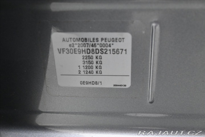 Peugeot 5008 1,6 HDi 84kW 7/míst PANOR 2014