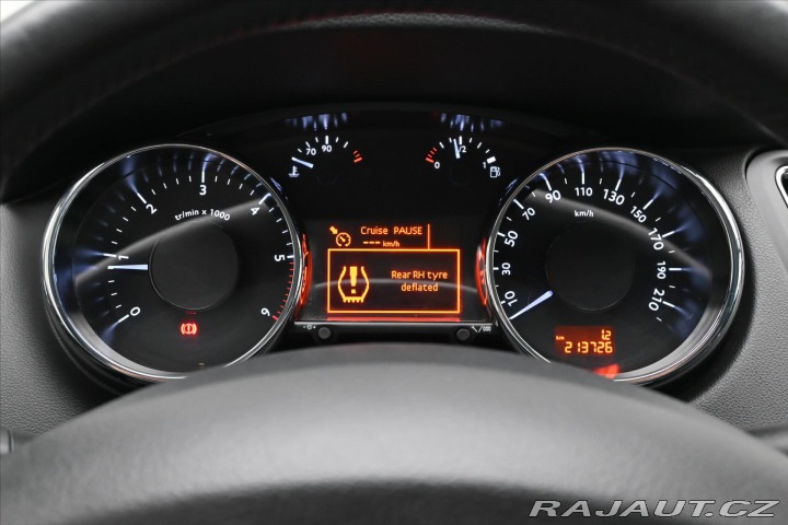 Peugeot 5008 1,6 HDi 84kW 7/míst PANOR 2014