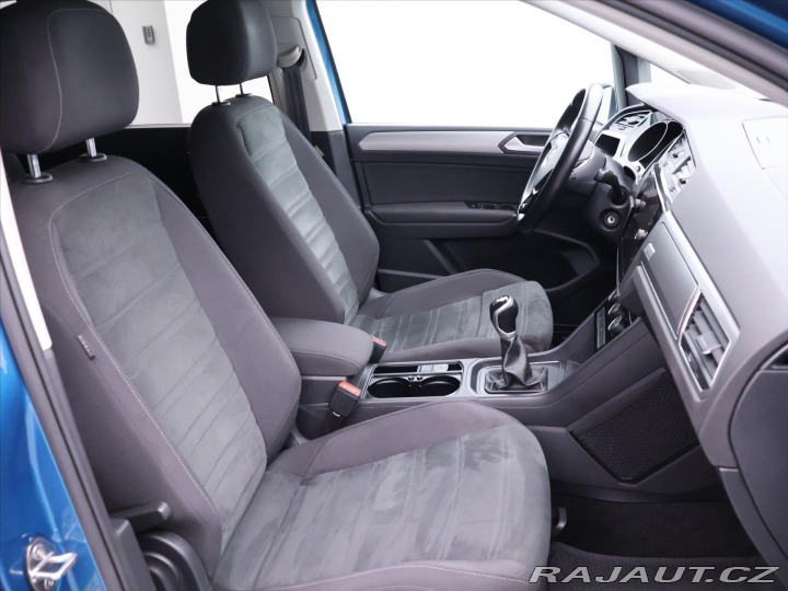 Volkswagen Touran 2,0 TDI 110kW CZ Comfortl 2020