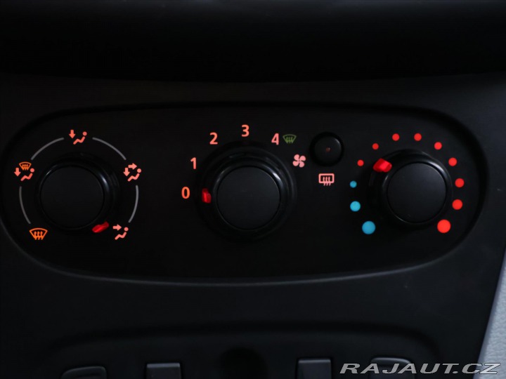 Dacia Logan 1,2 i 55kW CZ Tažné Serv. 2014