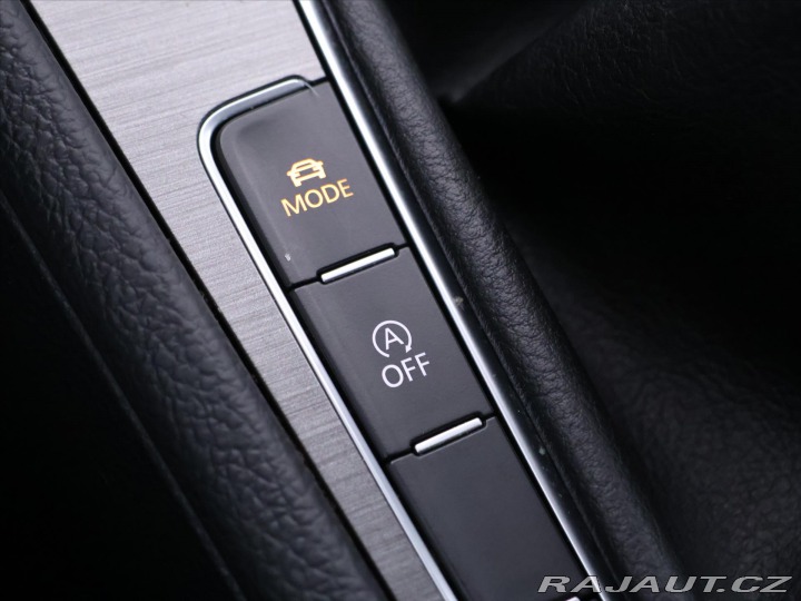 Volkswagen Golf 1,4 TSI 90kW Xenon Serv.k 2013