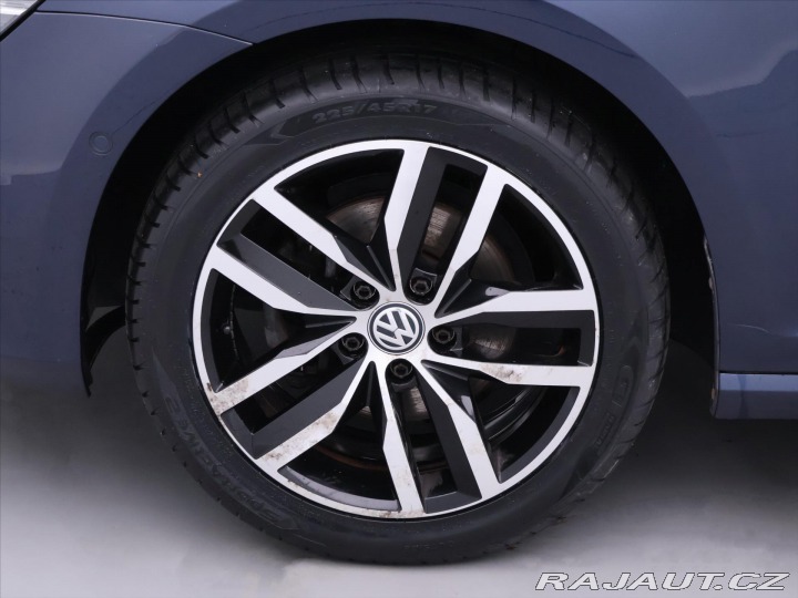 Volkswagen Golf 1,4 TSI 90kW Xenon Serv.k 2013