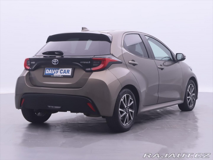Toyota Yaris 1,5 Hybrid e-CVT CZ Style 2023