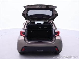 Toyota Yaris 1,5 Hybrid e-CVT CZ Style 2023