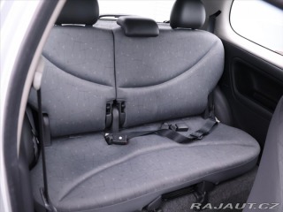 Toyota Yaris 1,0 50kW CZ TERRA STK 3/2 1999