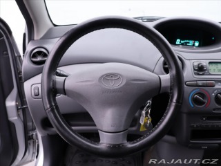 Toyota Yaris 1,0 50kW CZ TERRA STK 3/2 1999