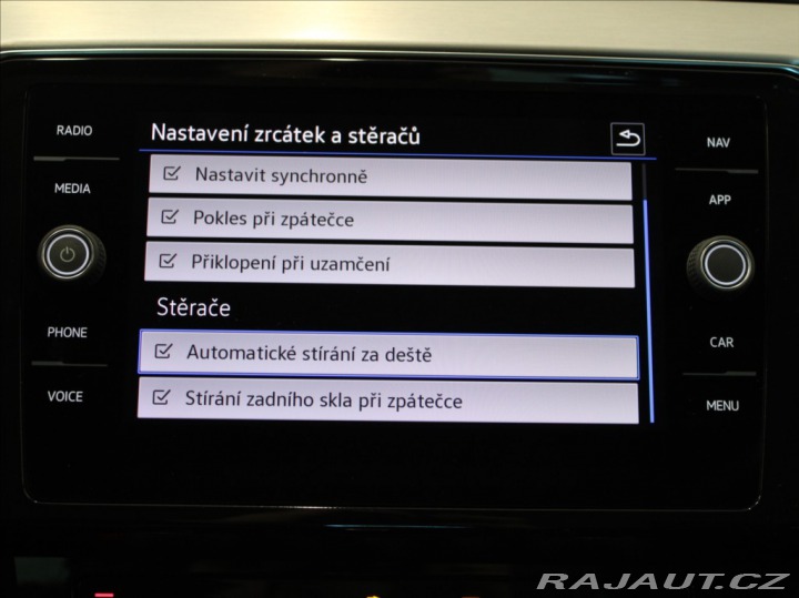 Volkswagen Passat 2,0 TDi DSG Elegance 20tk 2023