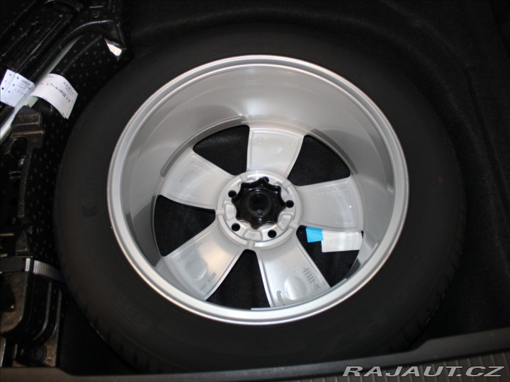 Volkswagen Passat 2,0 TDi DSG Elegance 20tk 2023