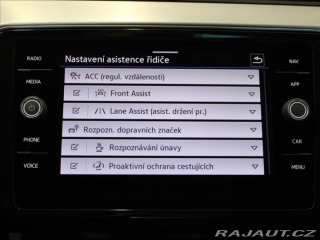 Volkswagen Passat 2,0 TDi DSG Elegance 20tk 2023