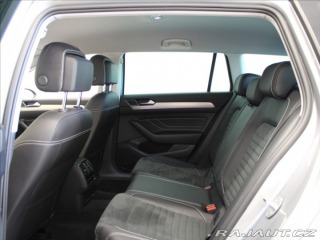 Volkswagen Passat 2,0 TDi DSG Elegance 20tk 2023