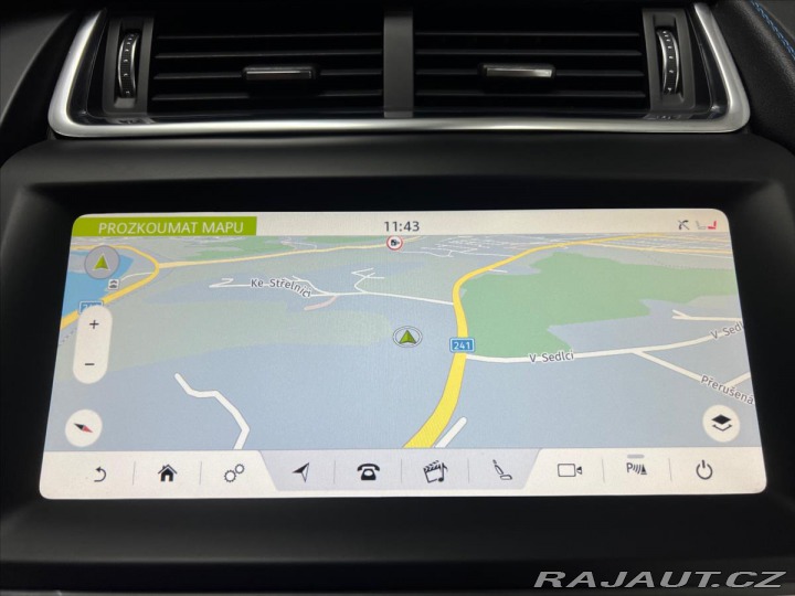 Jaguar E-Pace P250 AWD R-DYNAMIC, LED, 2019