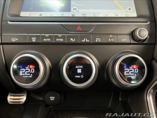 Jaguar E-Pace P250 AWD R-DYNAMIC, LED, 2019