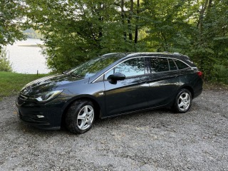 Opel Astra 1,6   k