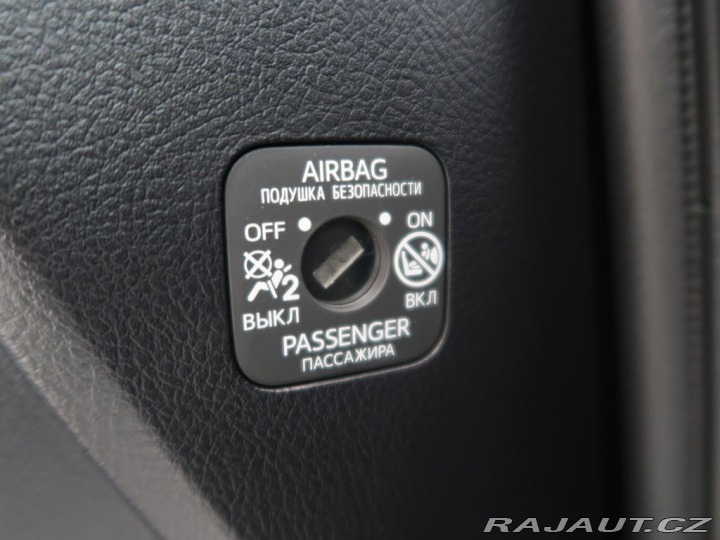 Toyota Land Cruiser 2.8D4-D,CZ,1Maj,Executive 2023