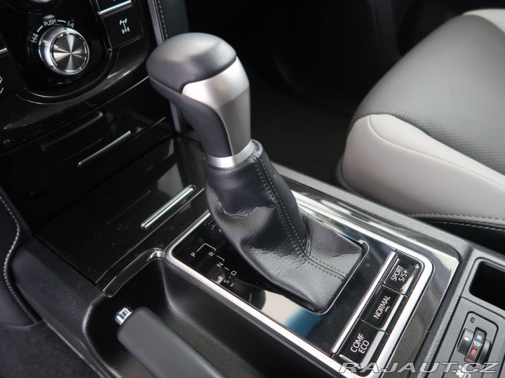 Toyota Land Cruiser 2.8D4-D,CZ,1Maj,Executive 2023