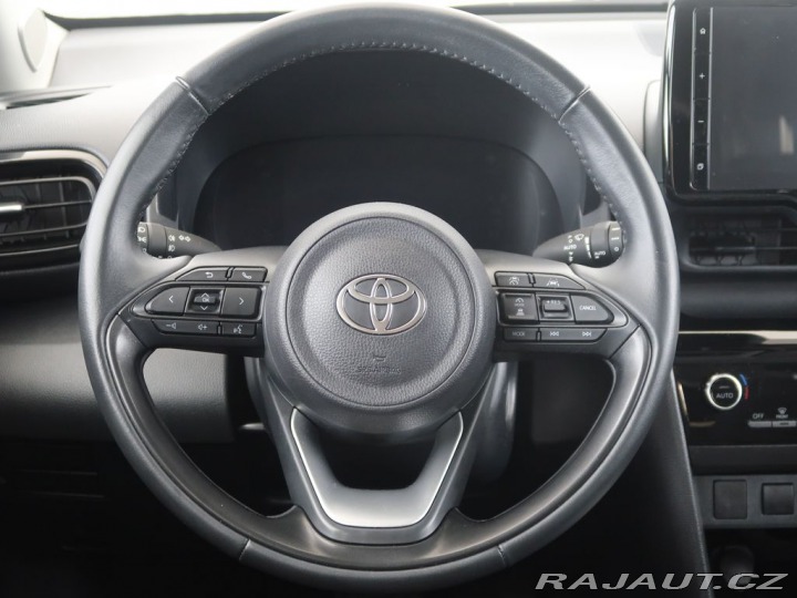 Toyota Yaris Cross 1.5Hybrid,CZ,1Maj,Comfort 2024