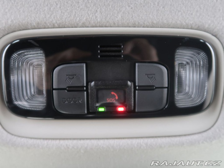 Toyota Yaris Cross 1.5Hybrid,CZ,1Maj,Comfort 2024