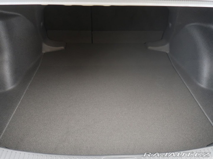 Toyota Corolla 1.8Hybrid,CZ,1Maj,GR Spor 2024