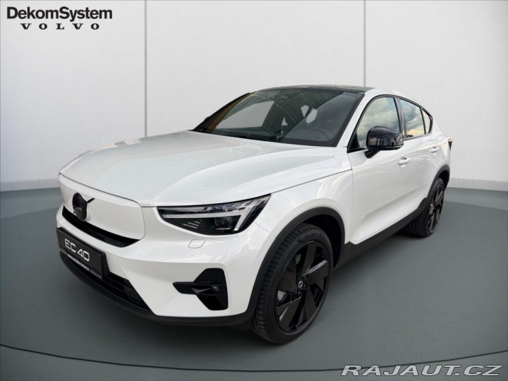 Volvo EC40 Single Range Plus Black 1 2025