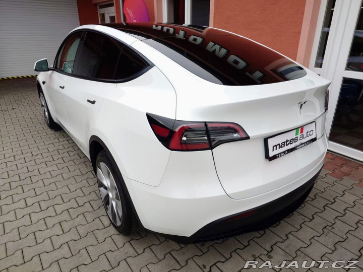 Tesla Model Y Long Range Dual Motor 378 2023
