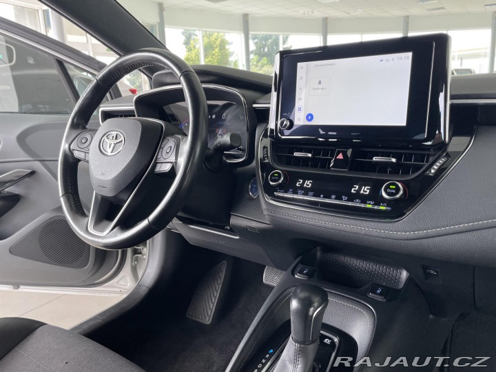 Toyota Corolla 1,8 Hybrid*SPORT*REZERVAC 2022