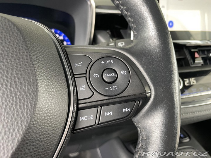 Toyota Corolla 1,8 Hybrid*SPORT*REZERVAC 2022