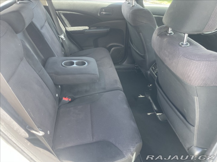 Honda CR-V 2,2 i-DTEC 4x4 Tažné Klim 2015