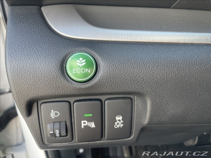 Honda CR-V 2,2 i-DTEC 4x4 Tažné Klim 2015