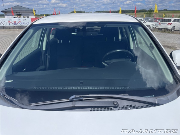 Honda CR-V 2,2 i-DTEC 4x4 Tažné Klim 2015