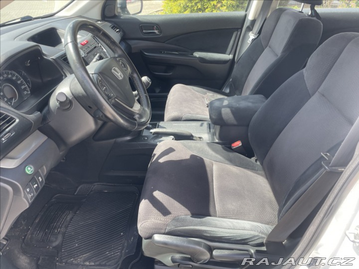 Honda CR-V 2,2 i-DTEC 4x4 Tažné Klim 2015