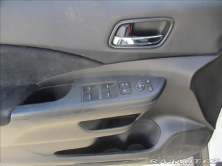 Honda CR-V 2,2 i-DTEC 4x4 Tažné bez 2015