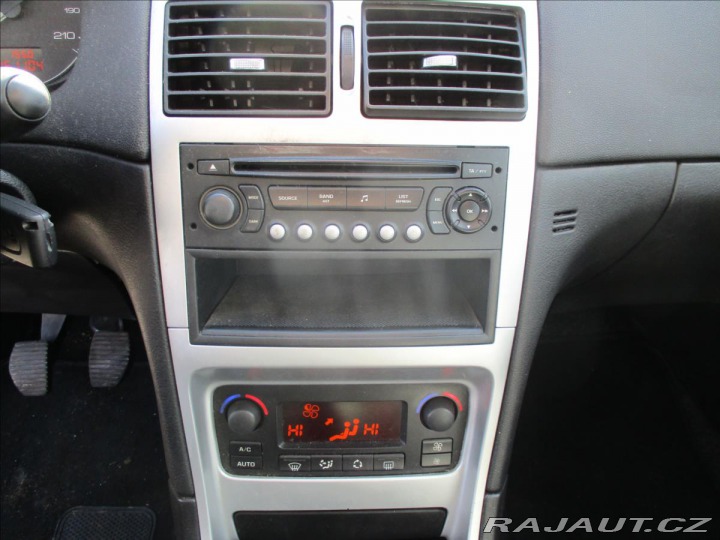 Peugeot 307 1,6 i 16V Klimatronic, Ta 2006