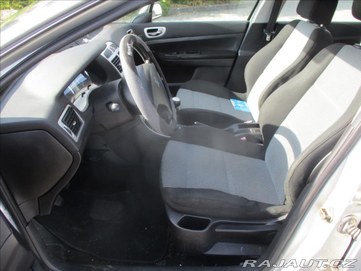 Peugeot 307 1,6 i 16V Klimatronic, Ta 2006