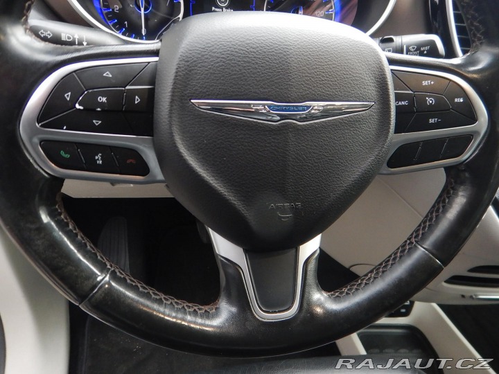 Chrysler Pacifica 3.6l, 7 MÍST, DIGIKLIMA 2019