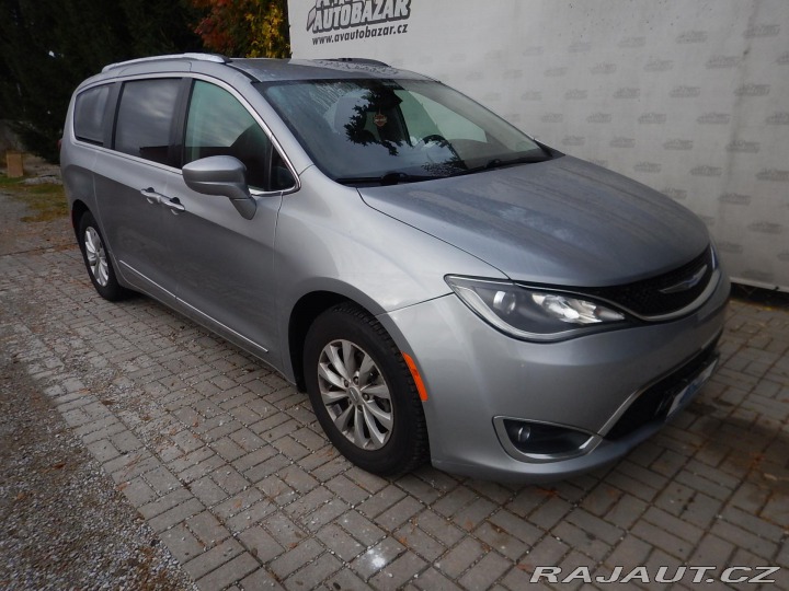 Chrysler Pacifica 3.6l, 7 MÍST, DIGIKLIMA 2019