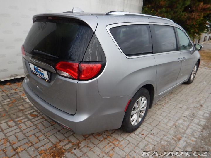 Chrysler Pacifica 3.6l, 7 MÍST, DIGIKLIMA 2019
