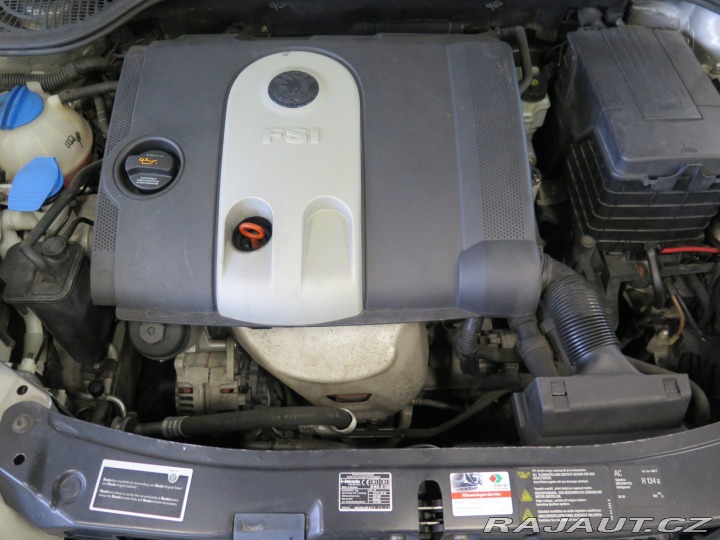 Škoda Octavia 1.6FSI,klima,výhřev,topen 2006