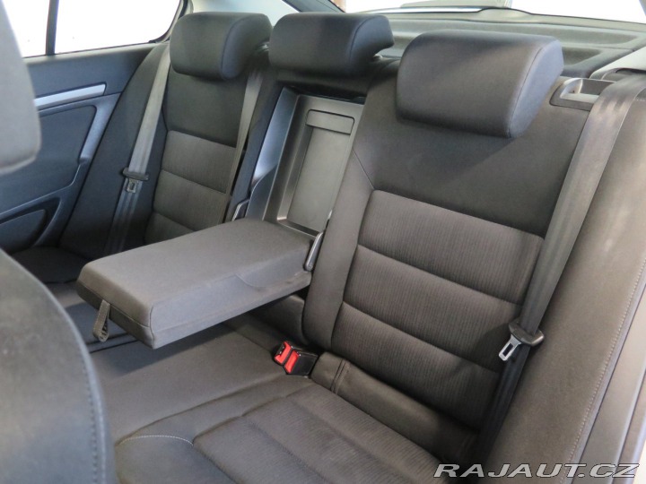 Škoda Octavia 1.6FSI,klima,výhřev,topen 2006